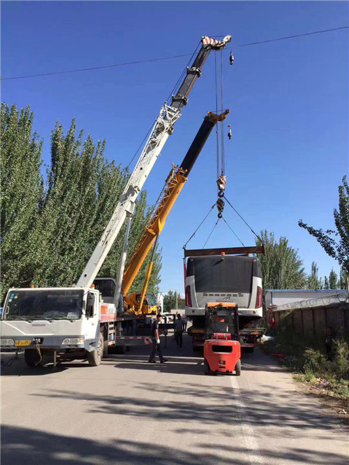 江口县港口集装箱搬运案例